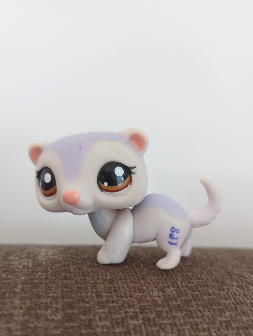 Littlest Pet Shop #1666 Purple Ferret
